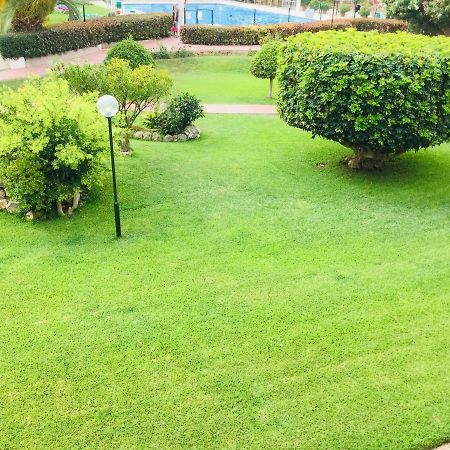 Carihuela Palace Beach Apartment Torremolinos Luaran gambar